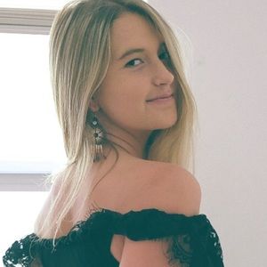 Meet your Posher, Cais